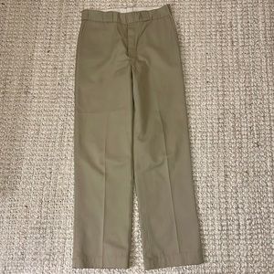 Dickies straight leg khaki pants 32x34